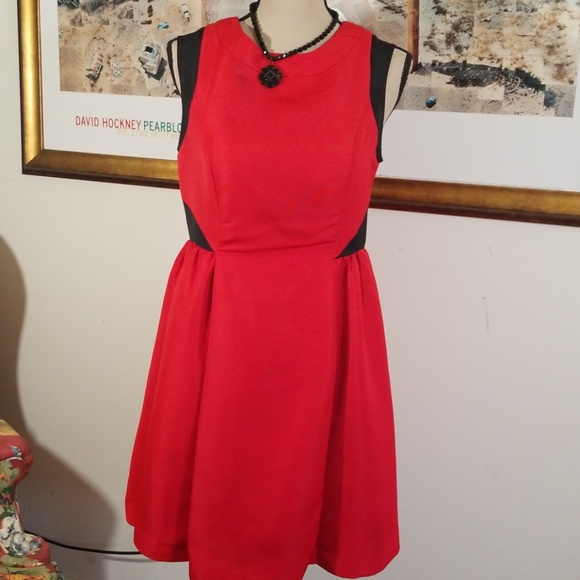 Prabal Gurun  party tea red/black dress. Size 8 - Picture 2 of 8